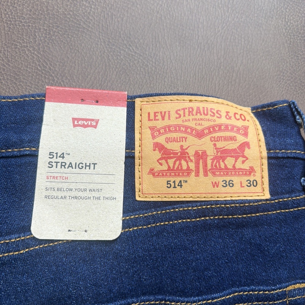 Levi's 514 Straight Jeans Men's 36x30 Medium Wash Cotton Denim Classic New!!